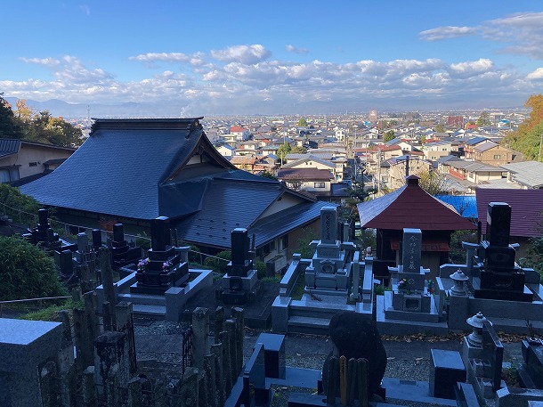 街を見下ろす高台 街を見下ろす高台